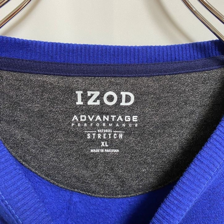 IZOD　アイゾッド　長袖ワンポイント刺繍スウェット　トレーナー　クルーネック　ネイビー　紺　秋冬服　XLサイズ　古着