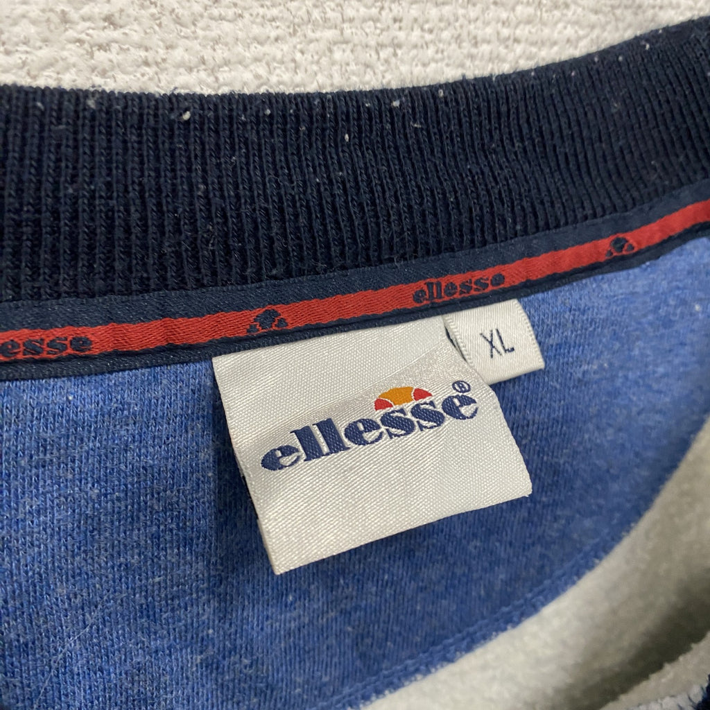 ellesse　エレッセ　スウェット/トレーナー　デカロゴ　前V　紺　ネイビー　XLサイズ　古着
