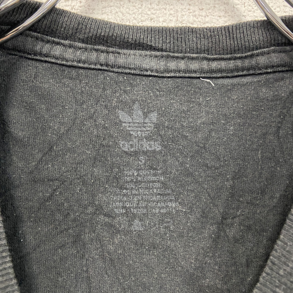 adidas　アディダス　半袖プリントTシャツ　黒　ブラック　Sサイズ カットソー メンズ コットン 古着