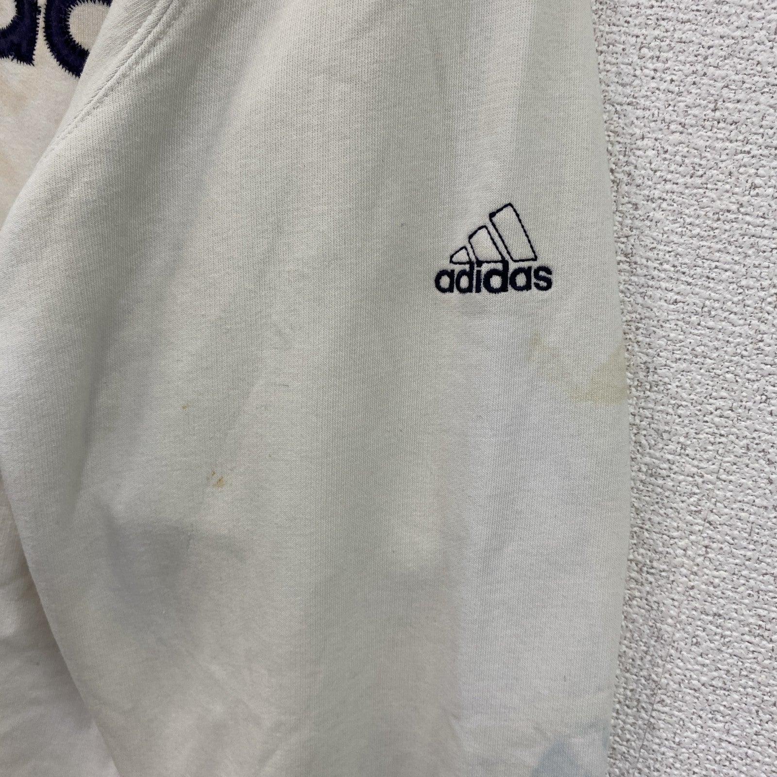 90s～　adidas　アディダス　スウェット/トレーナー　前V　デカロゴ　ヴィンテージ　白　ホワイト　Sサイズ　古着