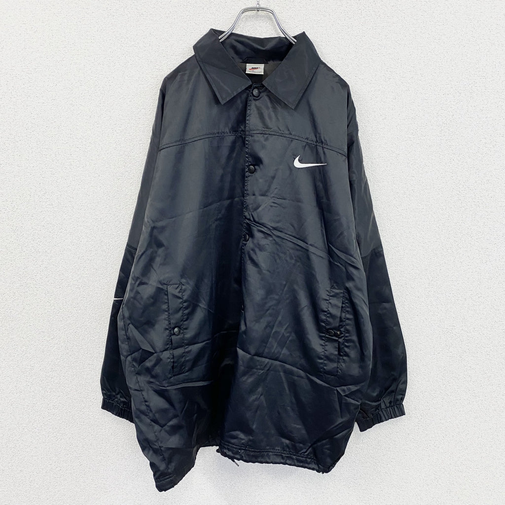 90s～　NIKE　ナイキ　コーチジャケット　フルボタンナイロンジャケット　スウッシュ　黒　ブラック　XLサイズ　　ヴィンテージ　古着