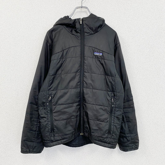 Patagonia　パタゴニア　マイクロパフフーディ　中綿ジャケット　黒　ブラック　XSサイズ