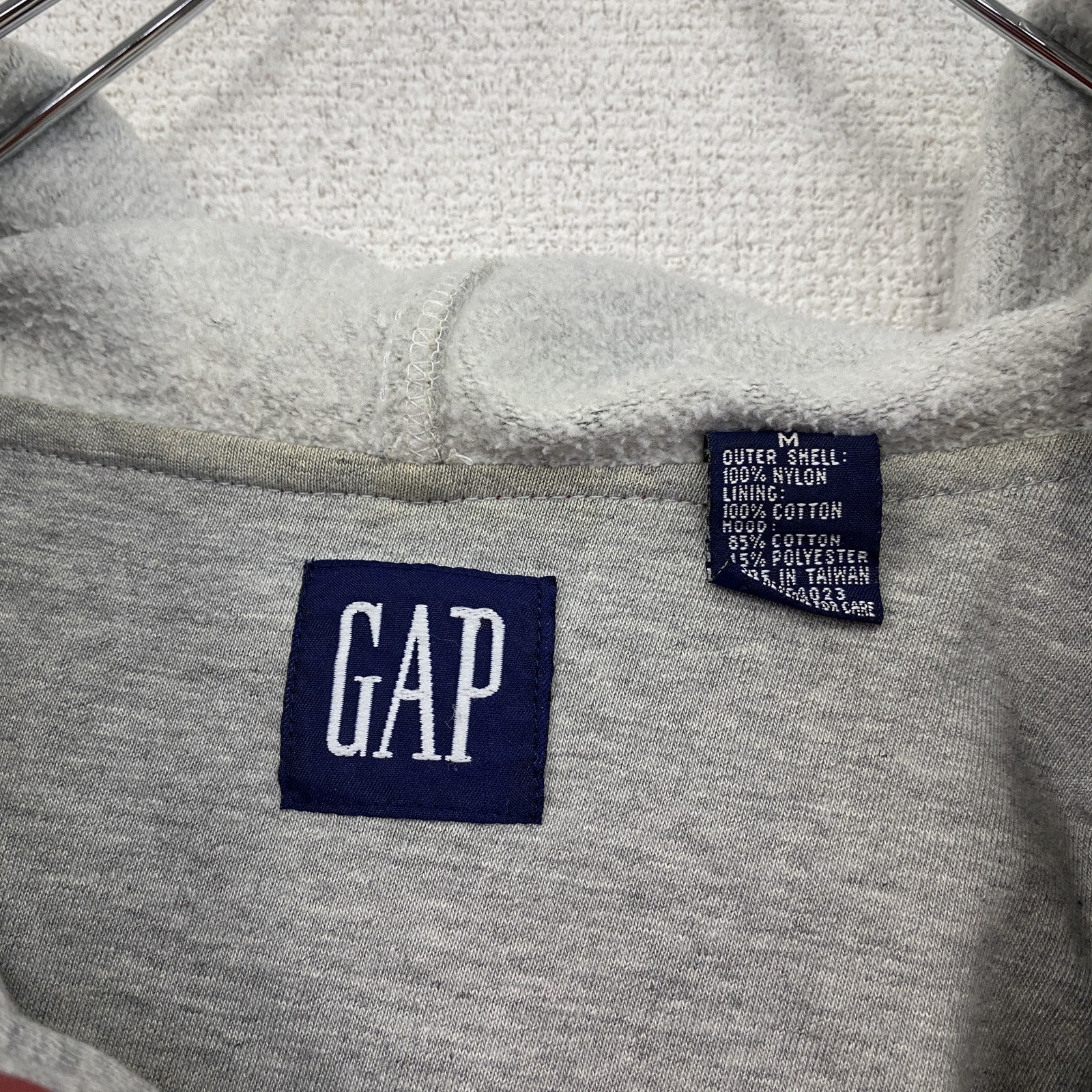 90s～　OLD GAP　オールドギャップ　フルボタンナイロンジャケット　ヴィンテージ　赤　レッド　Mサイズ　古着