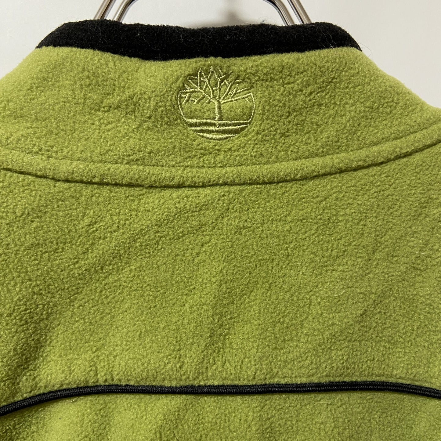 古着 used　Timberland ティンバーランド　イエローグリーン　長袖フルジップフリースジャケット　ロゴ刺　Ｌサイズ