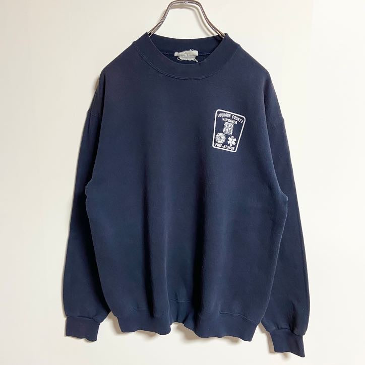 長袖ワンポイントプリントスウェット　トレーナー　クルーネック　バージニア　ネイビー　紺　レトロ　秋冬服　古着