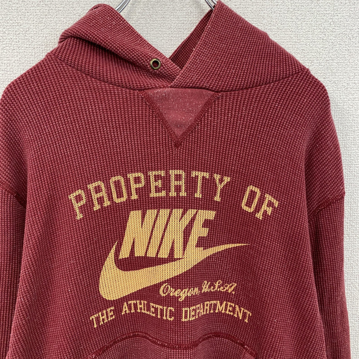 NIKE　ナイキ　スウェットパーカー/フーディー　前V　ワッフル生地　スウッシュ　赤　レッド　Lサイズ　古着