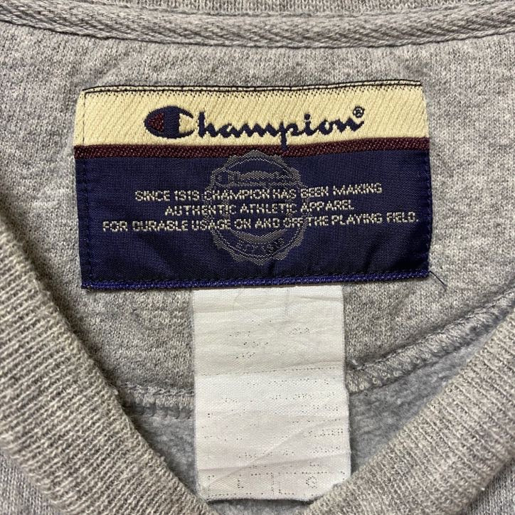 古着 used　Champion　チャンピオン　1919　長袖プリントスウェット　グレー　クルーネック　秋冬服　Lサイズ