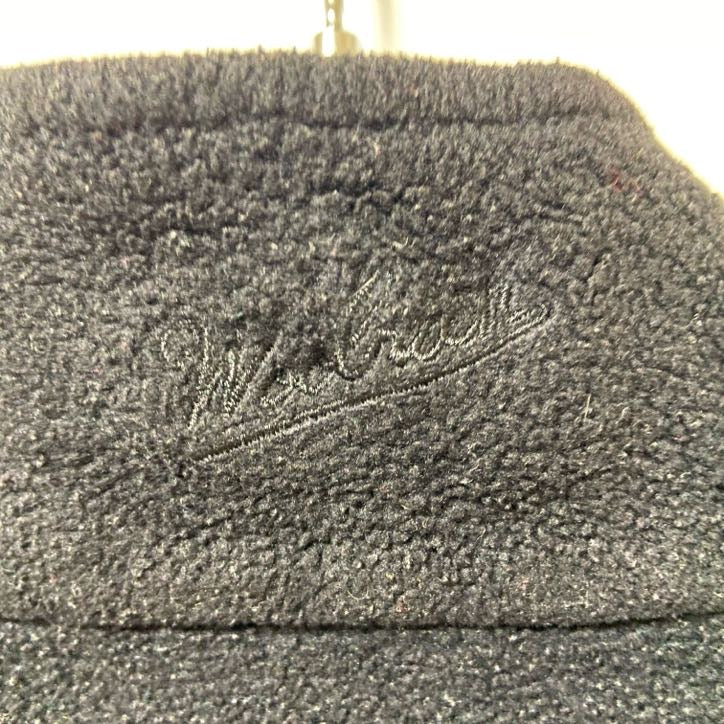 古着 used　WOOLRICH　ウールリッチ　ハイネックフリースベスト　ワンポイント刺繍　シンプル　ノームコア　黒　Lサイズ