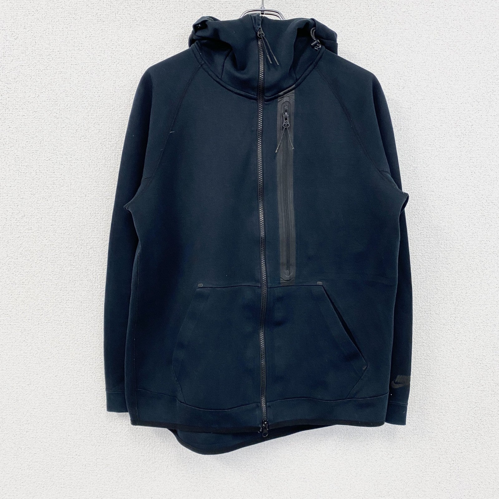 NIKE　ナイキ　フルジップパーカー/フーディー　ハイネック　スウッシュ　黒　ブラック　Lサイズ　古着