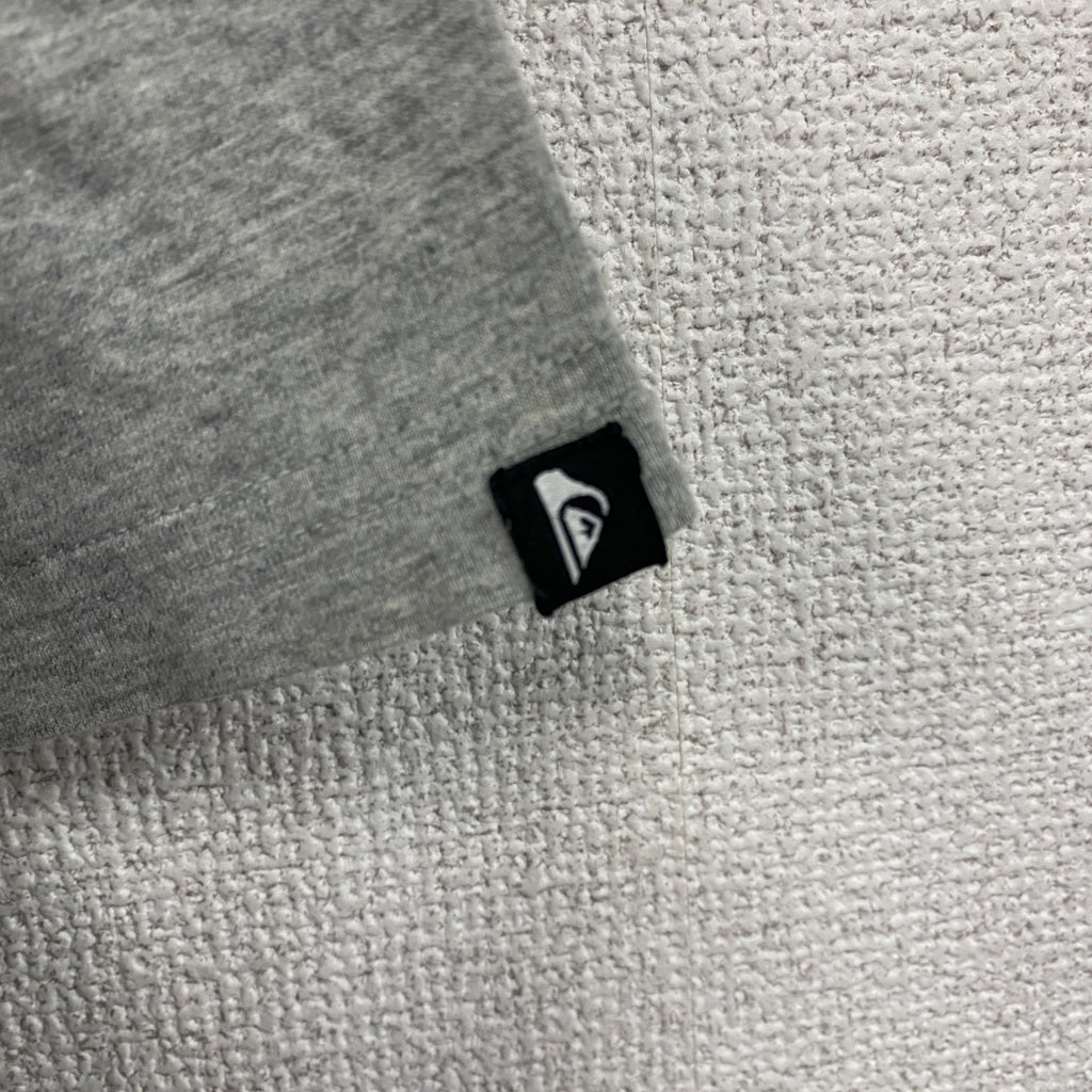 QUIKSILVER　クイックシルバー　半袖プリントTシャツ　灰色　グレー　Mサイズ　古着